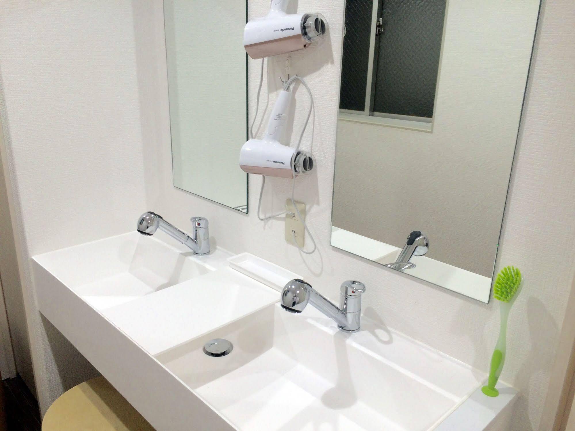 Coco Hostel Namba Осака Екстер'єр фото